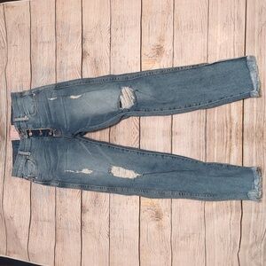 Revice distressed fringed jeans size 26